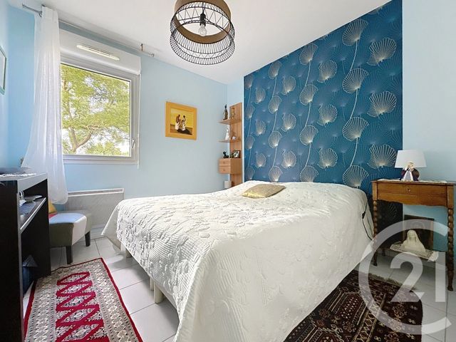 Appartement F4 à vendre - 4 pièces - 82.63 m2 - UCHAUD - 30 - LANGUEDOC-ROUSSILLON - Century 21 Via Domitia