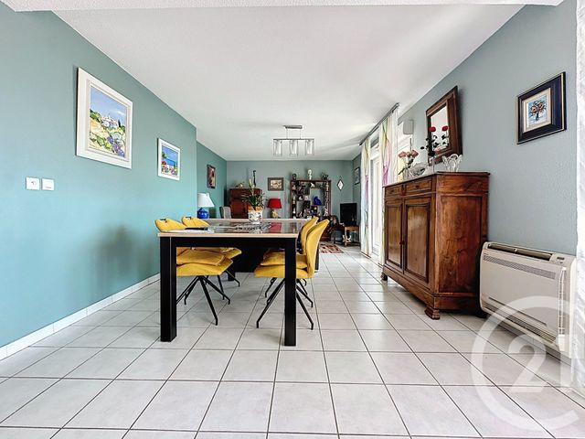 Appartement F4 à vendre - 4 pièces - 82.63 m2 - UCHAUD - 30 - LANGUEDOC-ROUSSILLON - Century 21 Via Domitia