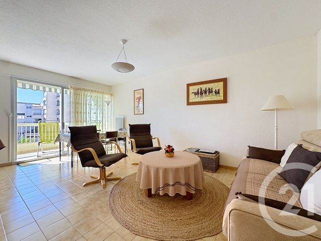 Appartement F3 à vendre - 3 pièces - 63.1 m2 - MAUGUIO CARNON - 34 - LANGUEDOC-ROUSSILLON - Century 21 Via Domitia