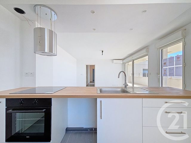 Appartement F4 à louer - 4 pièces - 89.73 m2 - MONTPELLIER - 34 - LANGUEDOC-ROUSSILLON - Century 21 Via Domitia