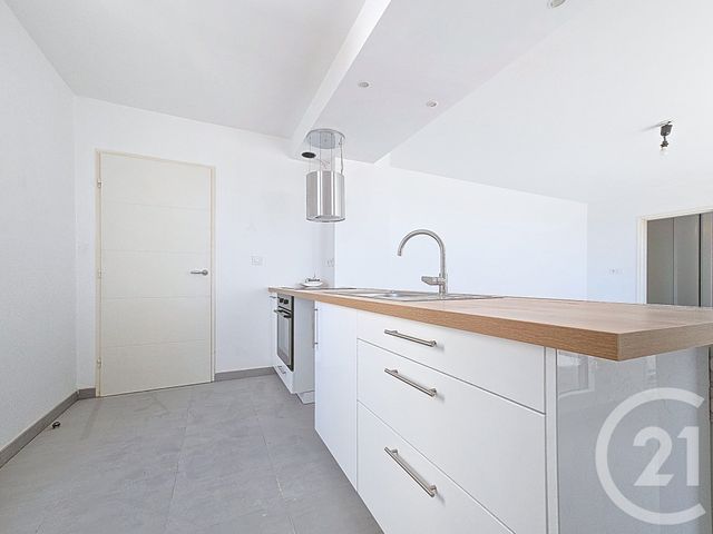 Appartement F4 à louer - 4 pièces - 89.73 m2 - MONTPELLIER - 34 - LANGUEDOC-ROUSSILLON - Century 21 Via Domitia