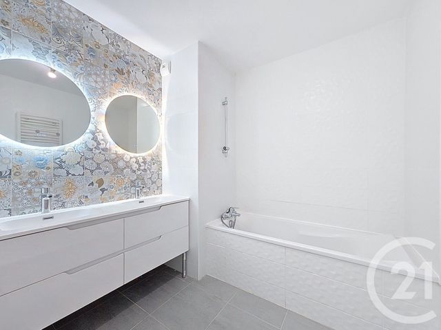 Appartement F4 à louer - 4 pièces - 89.73 m2 - MONTPELLIER - 34 - LANGUEDOC-ROUSSILLON - Century 21 Via Domitia