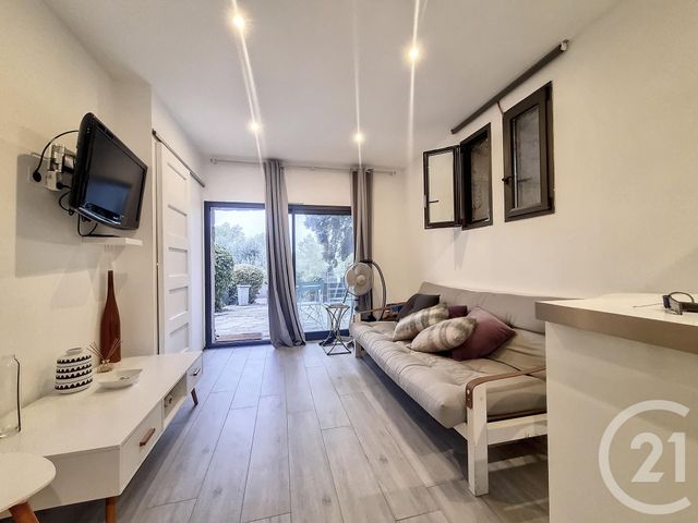 Appartement F2 à louer - 2 pièces - 39.3 m2 - ST CLEMENT DE RIVIERE - 34 - LANGUEDOC-ROUSSILLON - Century 21 Via Domitia