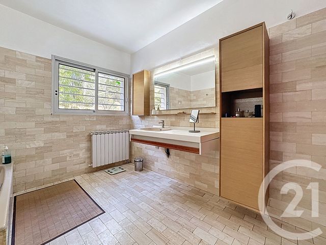 maison à vendre - 9 pièces - 260.0 m2 - MONTFERRIER SUR LEZ - 34 - LANGUEDOC-ROUSSILLON - Century 21 Via Domitia