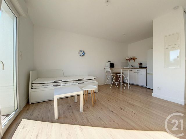 Appartement F1 à louer - 1 pièce - 25.8 m2 - CLAPIERS - 34 - LANGUEDOC-ROUSSILLON - Century 21 Via Domitia