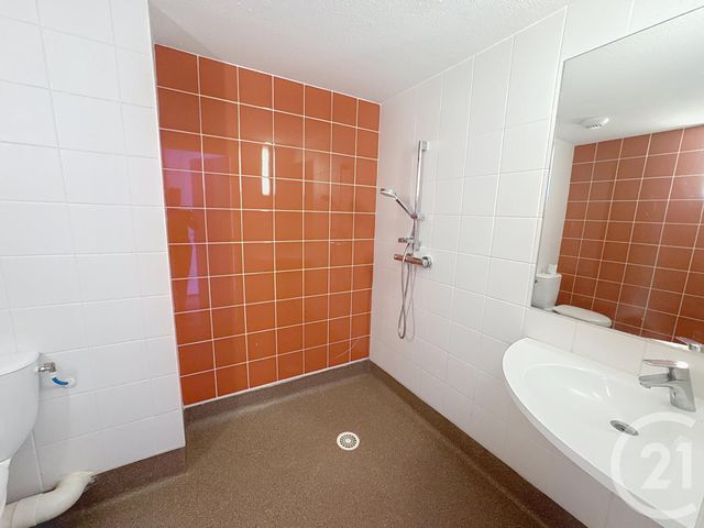 Appartement F1 à louer - 1 pièce - 21.75 m2 - MONTPELLIER - 34 - LANGUEDOC-ROUSSILLON - Century 21 Via Domitia