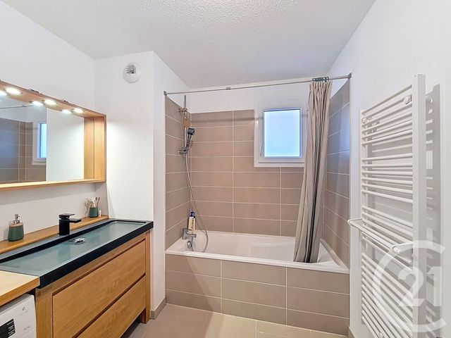 Appartement T3 à vendre - 3 pièces - 68.0 m2 - GRABELS - 34 - LANGUEDOC-ROUSSILLON - Century 21 Via Domitia