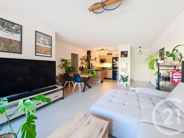 Appartement T3 à vendre - 3 pièces - 68.0 m2 - GRABELS - 34 - LANGUEDOC-ROUSSILLON - Century 21 Via Domitia
