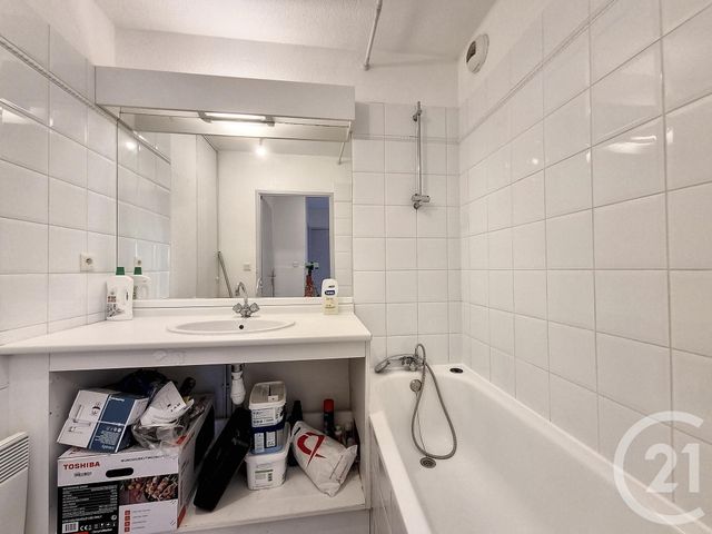 Appartement F2 à louer - 2 pièces - 49.15 m2 - MONTPELLIER - 34 - LANGUEDOC-ROUSSILLON - Century 21 Via Domitia