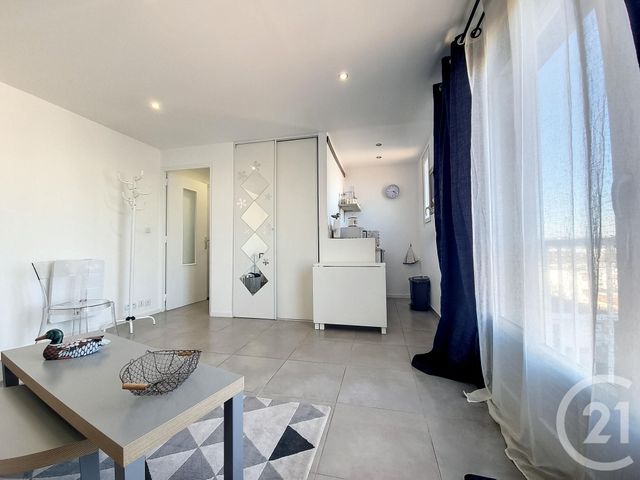 Appartement F1 à louer - 1 pièce - 24.91 m2 - MONTPELLIER - 34 - LANGUEDOC-ROUSSILLON - Century 21 Via Domitia