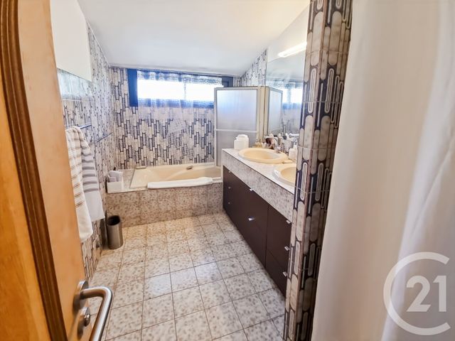 maison à vendre - 7 pièces - 177.43 m2 - MONTPELLIER - 34 - LANGUEDOC-ROUSSILLON - Century 21 Via Domitia