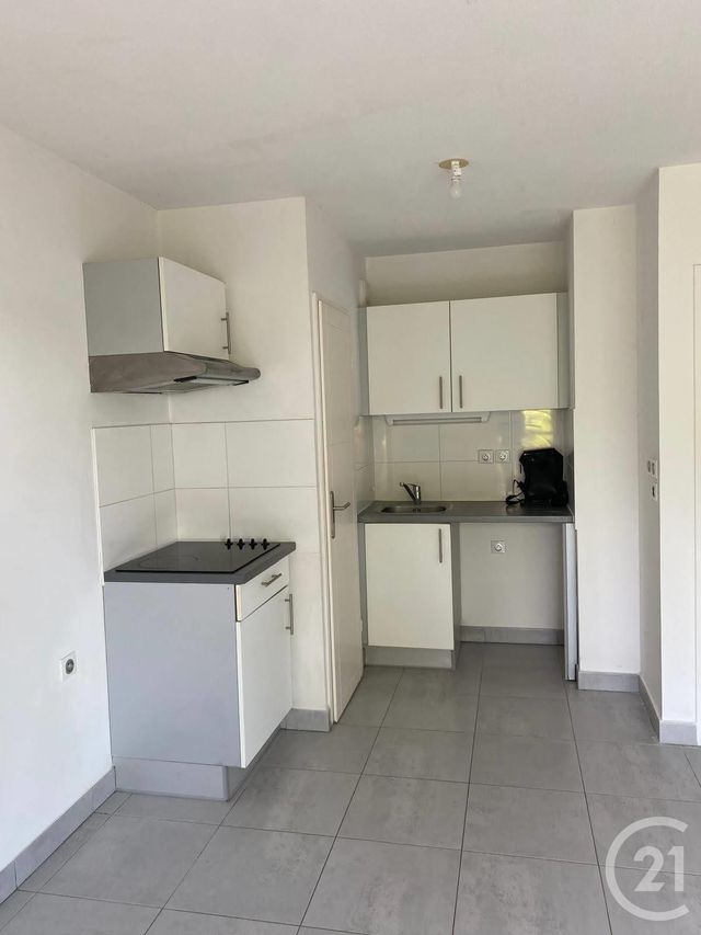 Appartement F2 à louer - 2 pièces - 41.75 m2 - MONTFERRIER SUR LEZ - 34 - LANGUEDOC-ROUSSILLON - Century 21 Via Domitia