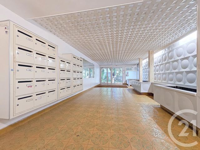 Appartement F1 à louer - 1 pièce - 39.98 m2 - MONTPELLIER - 34 - LANGUEDOC-ROUSSILLON - Century 21 Via Domitia