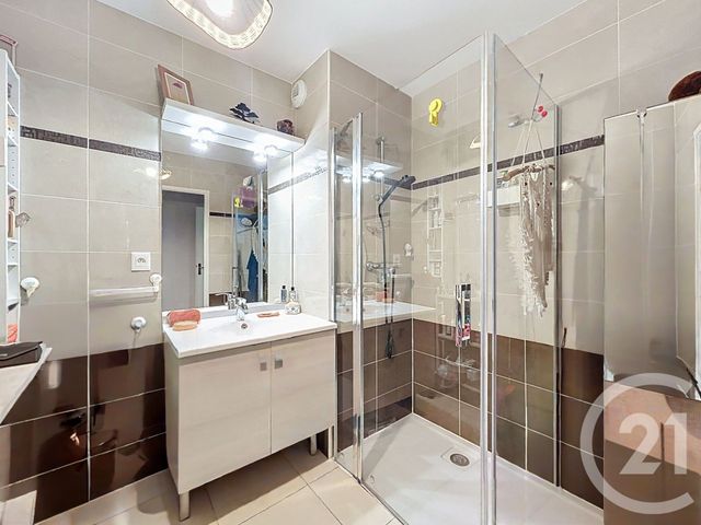 Appartement F3 à vendre - 3 pièces - 62.3 m2 - MONTPELLIER - 34 - LANGUEDOC-ROUSSILLON - Century 21 Via Domitia