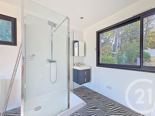 Appartement F2 à louer - 2 pièces - 39.3 m2 - ST CLEMENT DE RIVIERE - 34 - LANGUEDOC-ROUSSILLON - Century 21 Via Domitia