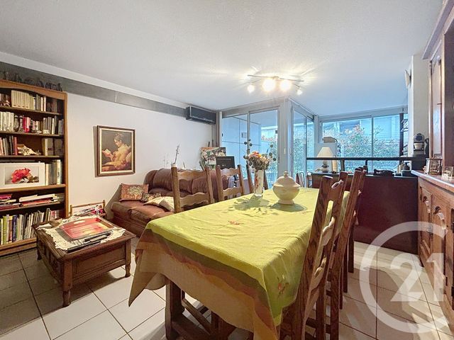 Appartement T3 à vendre - 3 pièces - 69.2 m2 - MONTPELLIER - 34 - LANGUEDOC-ROUSSILLON - Century 21 Via Domitia