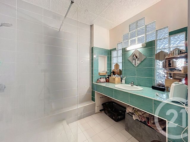 Appartement T3 à vendre - 3 pièces - 65.77 m2 - MONTPELLIER - 34 - LANGUEDOC-ROUSSILLON - Century 21 Via Domitia