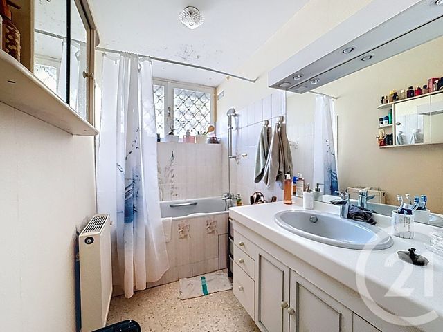 Appartement F3 à vendre - 3 pièces - 70.19 m2 - MONTPELLIER - 34 - LANGUEDOC-ROUSSILLON - Century 21 Via Domitia