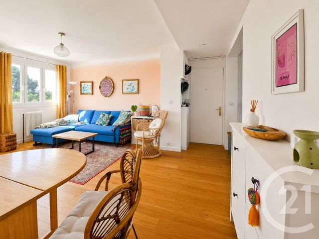 Appartement F3 à louer - 3 pièces - 56.84 m2 - MONTPELLIER - 34 - LANGUEDOC-ROUSSILLON - Century 21 Via Domitia