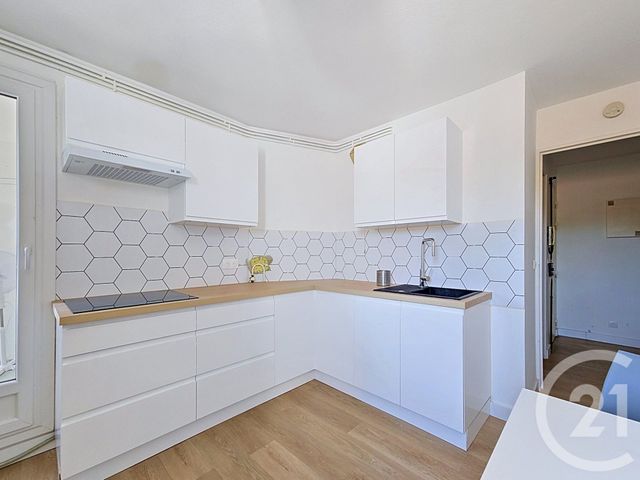 Appartement F3 à louer - 3 pièces - 67.22 m2 - MONTPELLIER - 34 - LANGUEDOC-ROUSSILLON - Century 21 Via Domitia