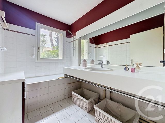 Appartement F3 à vendre - 3 pièces - 80.88 m2 - MONTPELLIER - 34 - LANGUEDOC-ROUSSILLON - Century 21 Via Domitia