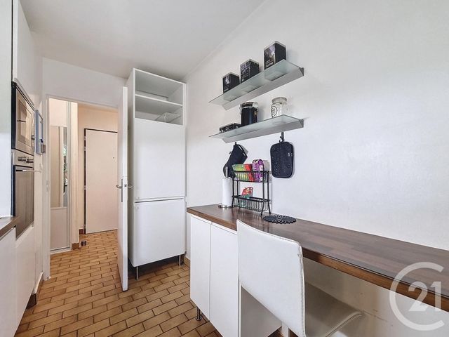 Appartement F2 à louer - 2 pièces - 48.0 m2 - MONTPELLIER - 34 - LANGUEDOC-ROUSSILLON - Century 21 Via Domitia