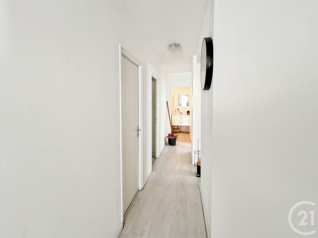 Appartement T3 à vendre - 3 pièces - 70.07 m2 - MONTPELLIER - 34 - LANGUEDOC-ROUSSILLON - Century 21 Via Domitia
