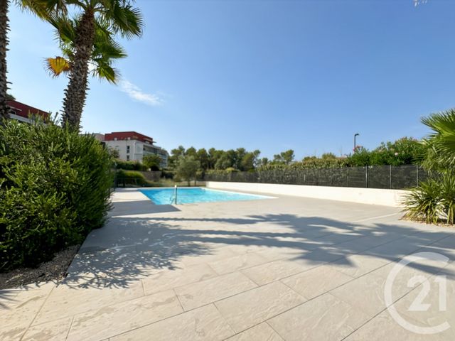 Appartement F2 à vendre - 2 pièces - 42.4 m2 - MONTFERRIER SUR LEZ - 34 - LANGUEDOC-ROUSSILLON - Century 21 Via Domitia
