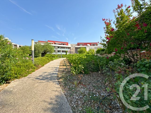 Appartement F2 à vendre - 2 pièces - 42.4 m2 - MONTFERRIER SUR LEZ - 34 - LANGUEDOC-ROUSSILLON - Century 21 Via Domitia