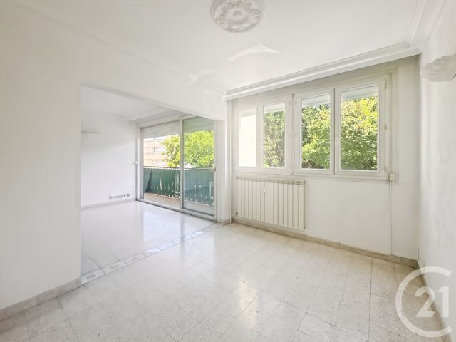 Appartement F4 à vendre - 4 pièces - 75.39 m2 - MONTPELLIER - 34 - LANGUEDOC-ROUSSILLON - Century 21 Via Domitia
