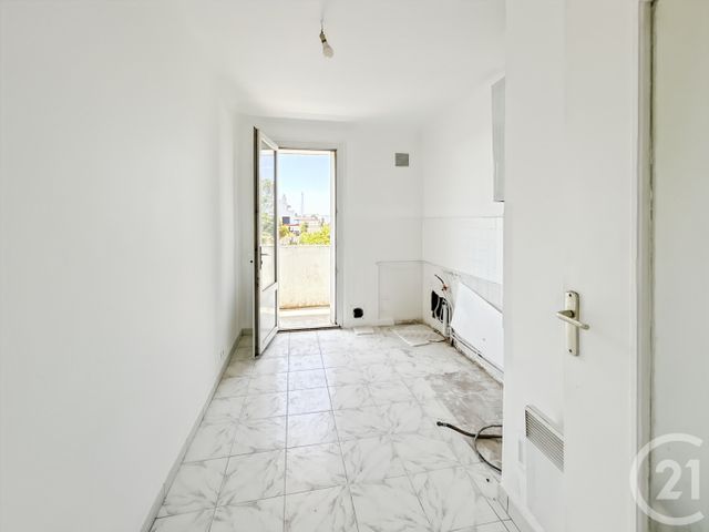 Appartement T3 à vendre - 3 pièces - 50.96 m2 - MONTPELLIER - 34 - LANGUEDOC-ROUSSILLON - Century 21 Via Domitia
