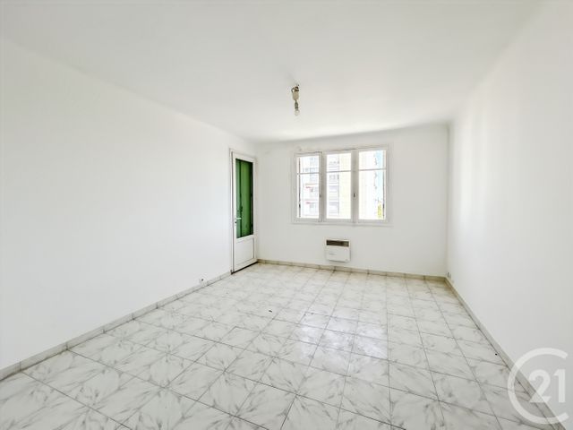 Appartement T3 à vendre - 3 pièces - 50.96 m2 - MONTPELLIER - 34 - LANGUEDOC-ROUSSILLON - Century 21 Via Domitia