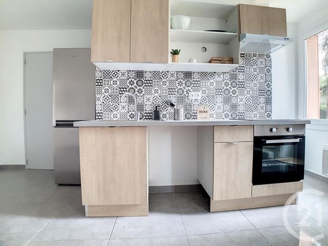 Appartement F5 à louer - 5 pièces - 70.83 m2 - MONTPELLIER - 34 - LANGUEDOC-ROUSSILLON - Century 21 Via Domitia