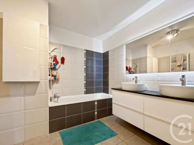 Appartement F4 à vendre - 4 pièces - 88.0 m2 - MONTPELLIER - 34 - LANGUEDOC-ROUSSILLON - Century 21 Via Domitia