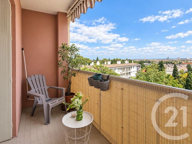 Appartement T3 à vendre - 3 pièces - 58.12 m2 - MONTPELLIER - 34 - LANGUEDOC-ROUSSILLON - Century 21 Via Domitia