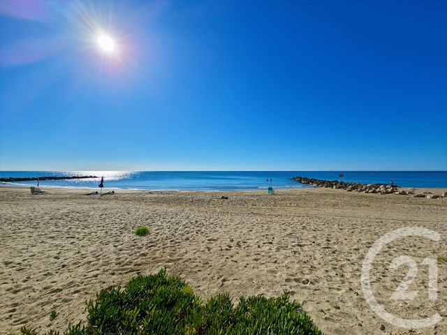 Appartement F3 à louer - 3 pièces - 37.51 m2 - PALAVAS LES FLOTS - 34 - LANGUEDOC-ROUSSILLON - Century 21 Via Domitia