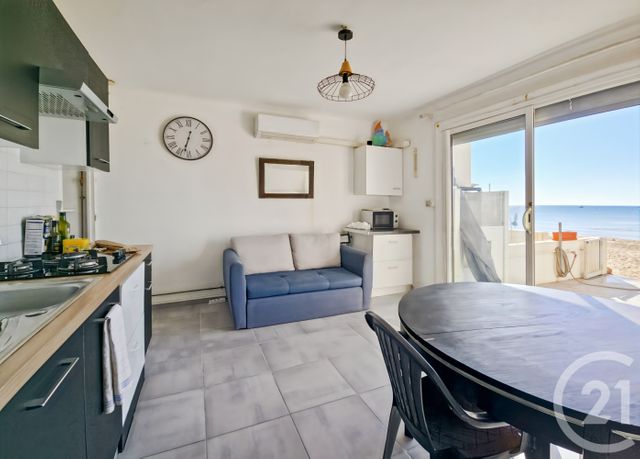 Appartement F3 à louer - 3 pièces - 37.51 m2 - PALAVAS LES FLOTS - 34 - LANGUEDOC-ROUSSILLON - Century 21 Via Domitia