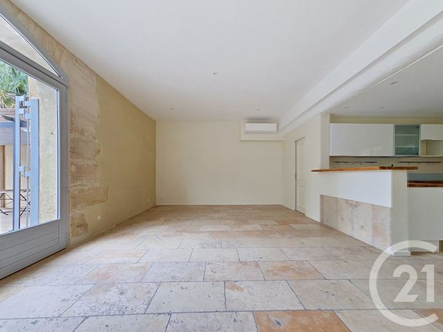 maison à louer - 5 pièces - 140.0 m2 - BAILLARGUES - 34 - LANGUEDOC-ROUSSILLON - Century 21 Via Domitia