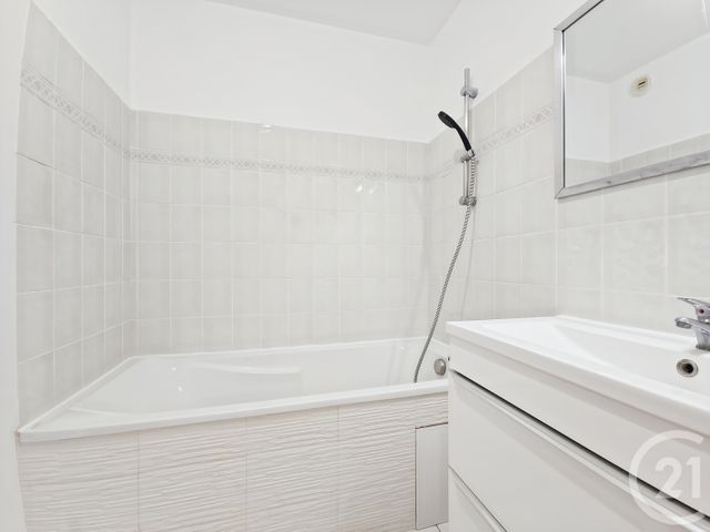 Appartement F2 à louer - 2 pièces - 50.43 m2 - MONTPELLIER - 34 - LANGUEDOC-ROUSSILLON - Century 21 Via Domitia