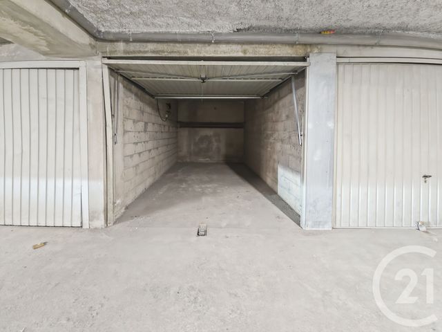 parking à louer - 12.5 m2 - MONTPELLIER - 34 - LANGUEDOC-ROUSSILLON - Century 21 Via Domitia
