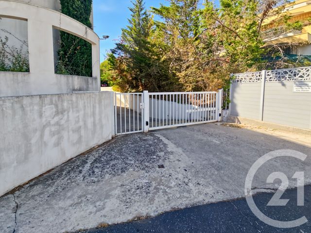 parking à louer - 12.5 m2 - MONTPELLIER - 34 - LANGUEDOC-ROUSSILLON - Century 21 Via Domitia